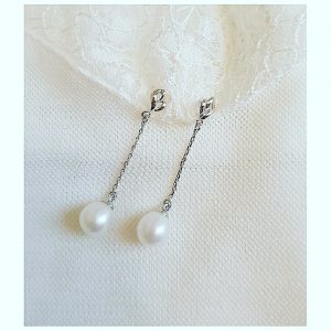pearl dangle earrings