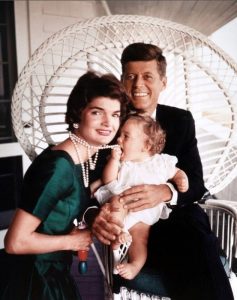 jackie kennedy pearls