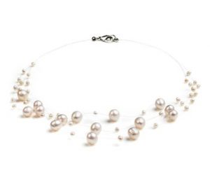 white pearl necklace