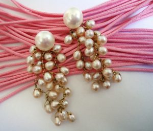 gold and pearl earrings