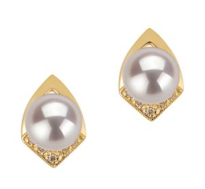 gold and pearl earrings
