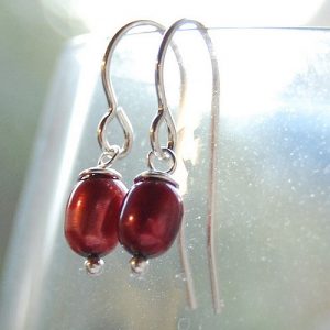 chocolate pearl earrings