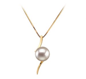 pearl drop necklace