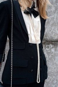 long pearl necklace