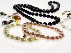 chocolate pearls