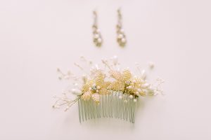 pearl hair clip