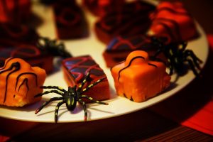 halloween party treets