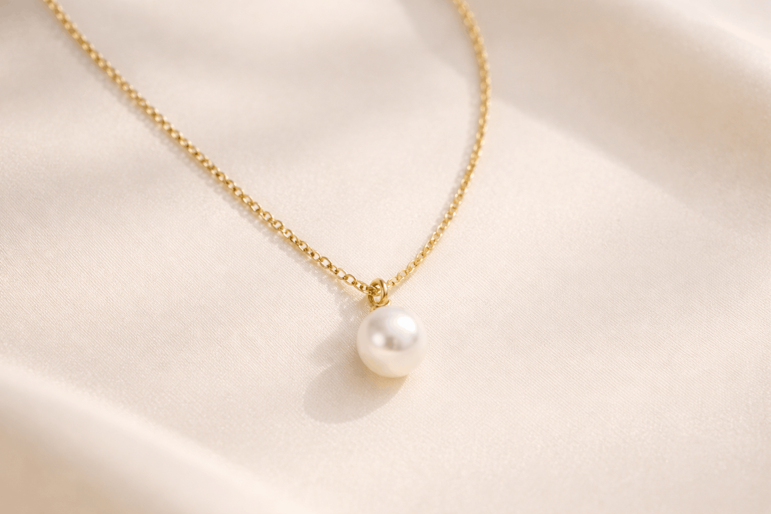 pearlsonly-blog-112-image-1-pearl - Warum Gold und Perlen so gut zusammenpassen - Perlenschmuck - pearlsonly