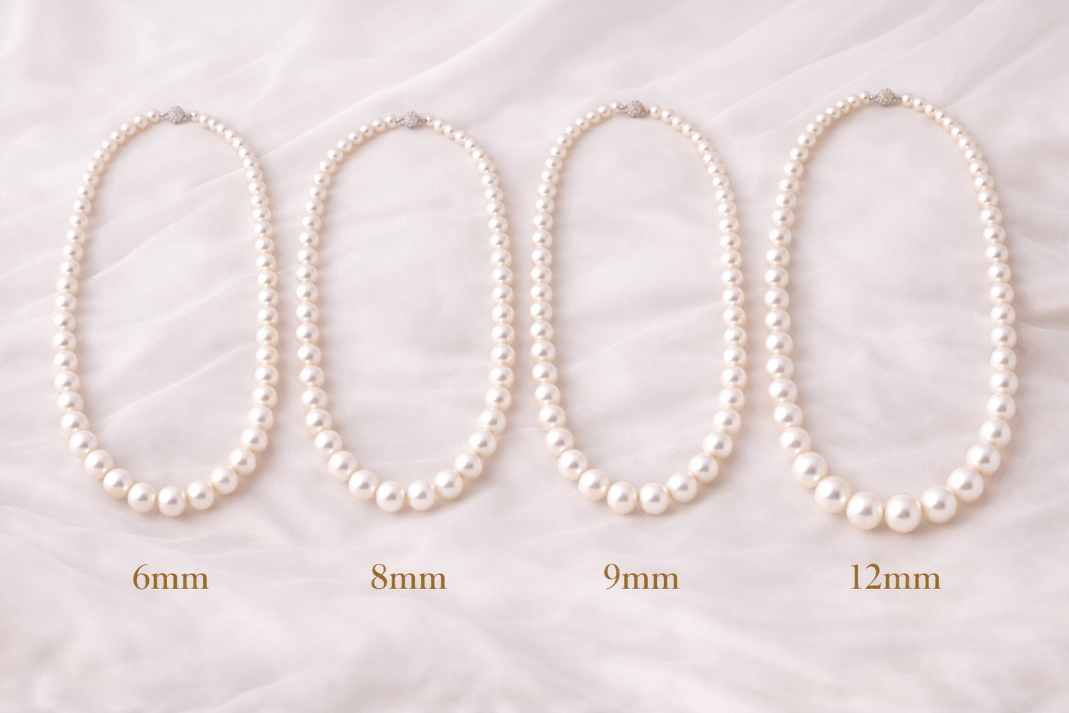 pearlsonly-blog-115-image-3-pearl - Perlengröße passend zum Stil des Brautkleids - Perlen Schmuck - pearlsonly
