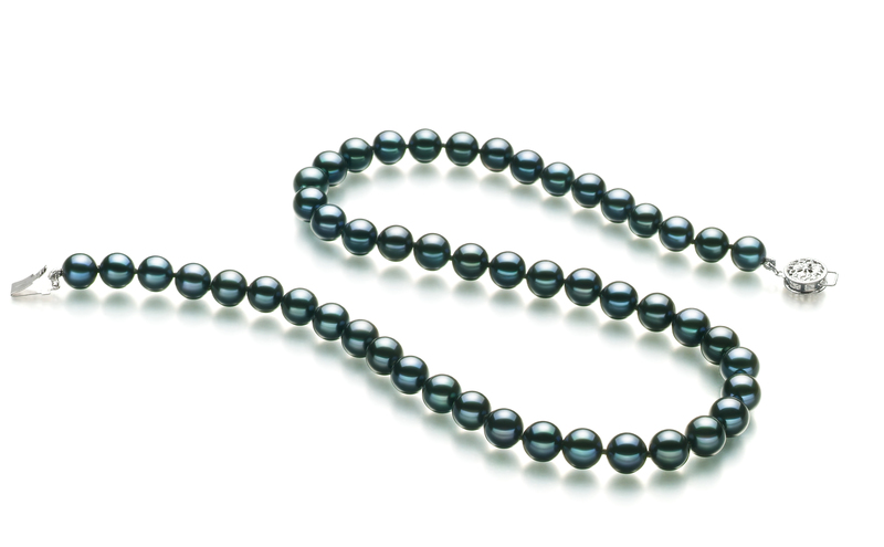 Halskette mit schwarzen, 7.5-8mm großen Janischen Akoya Perlen in AA-Qualität , Anna