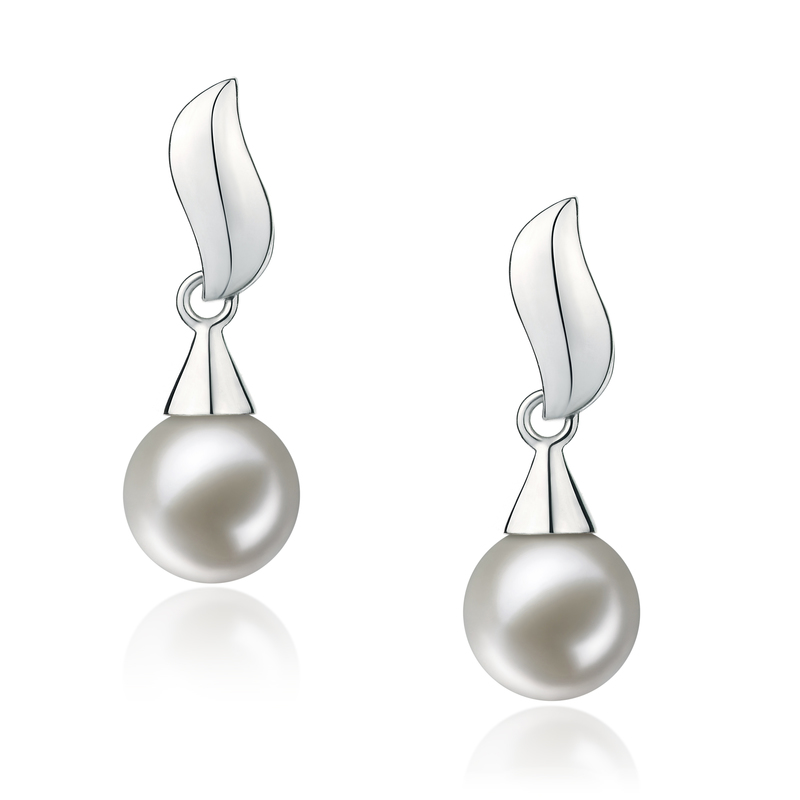 Paar Ohrringe mit weißen, 7-8mm großen Süßwasserperlen in AAAA-Qualität , Eva