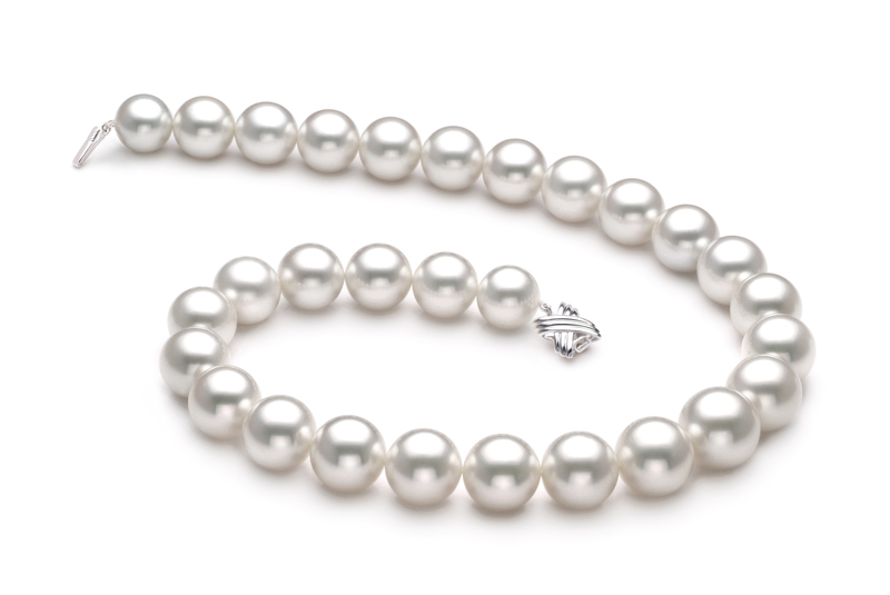 Halskette mit weißen, 14-17mm großen Südseeperlen in AAA-Qualität , Farina