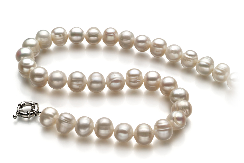 Halskette mit weißen, 10-11mm großen Süßwasserperlen in A-Qualität , Jeanette