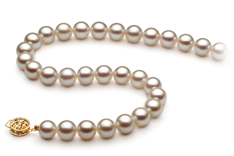 Halskette mit weißen, 8.5-9mm großen Janischen Akoya Perlen in AA-Qualität , Melisa
