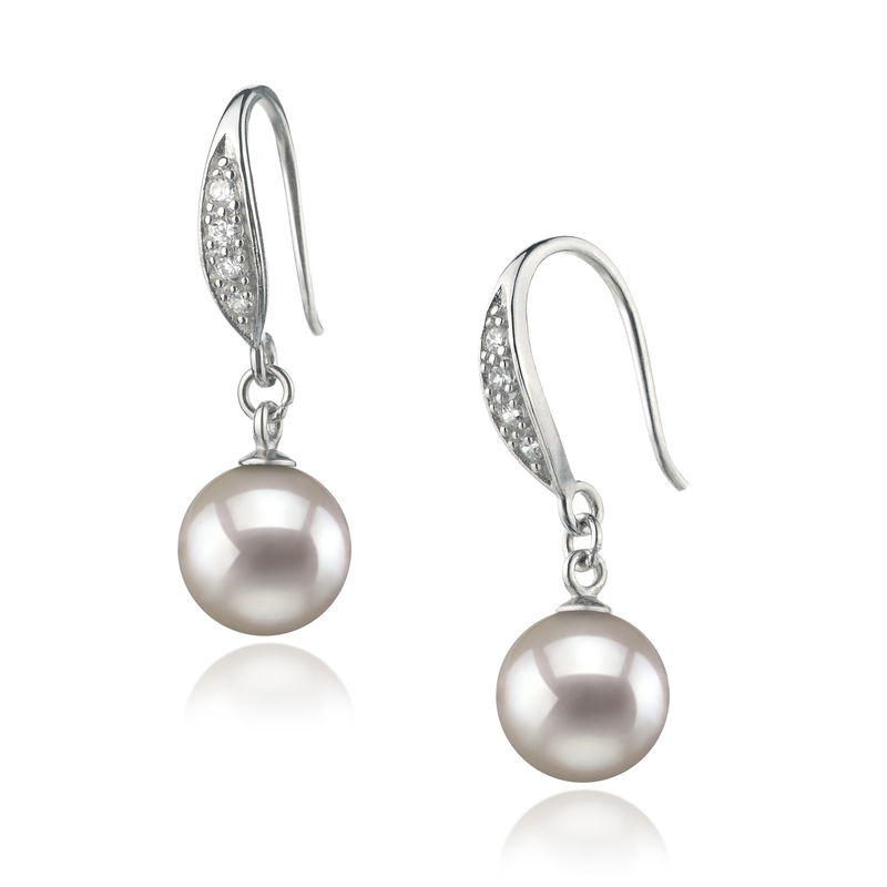 Paar Ohrringe mit weißen, 8-9mm großen Janischen Akoya Perlen in AA-Qualität , Miriam