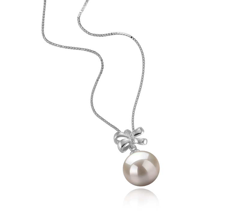 10-11mm AAAA Quality Freshwater Cultured Pearl Pendant in Marte White