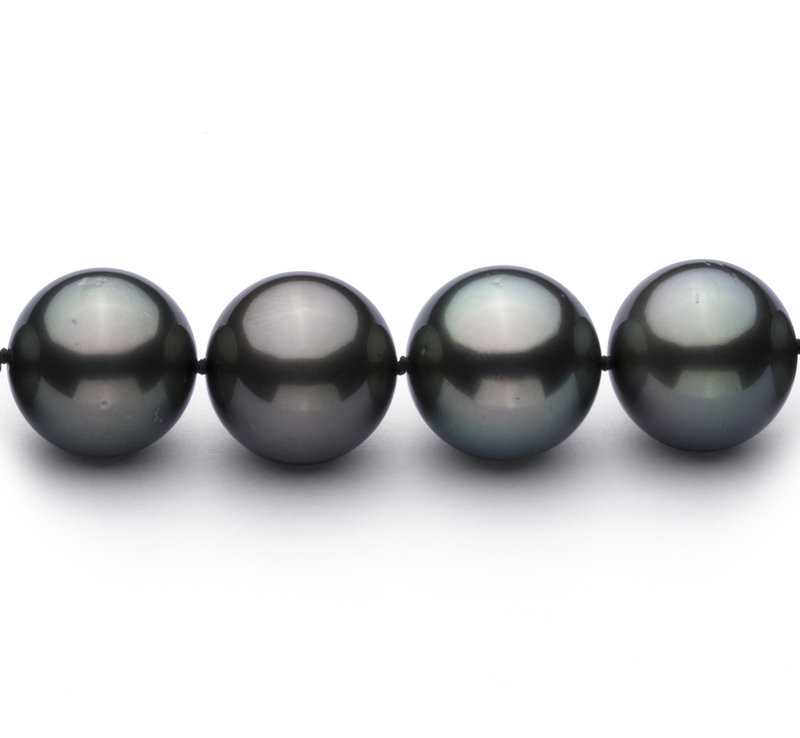 Halskette mit schwarzen, 13-15.5mm großen Tihitianischen Perlen in AAA-Qualität