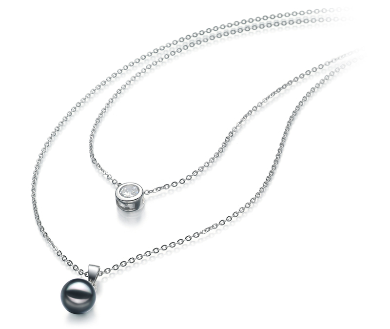 Halskette mit schwarzen, 7-8mm großen Janischen Akoya Perlen in AA-Qualität , Ramona