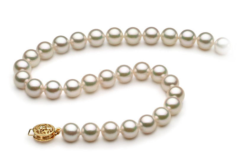 Halskette mit weißen, 7.5-8mm großen Janischen Akoya Perlen in AAA-Qualität , Sanja