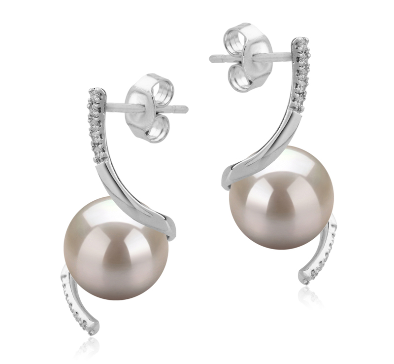 Paar Ohrringe mit weißen, 8-9mm großen Süßwasserperlen in AAAA-Qualität , Taima