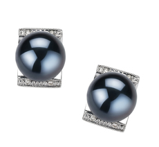 Paar Ohrringe mit schwarzen, 8-9mm großen Janischen Akoya Perlen in AA-Qualität , Francine