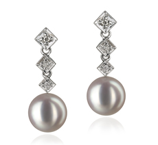 Paar Ohrringe mit weißen, 8-9mm großen Janischen Akoya Perlen in AAA-Qualität , Paulina