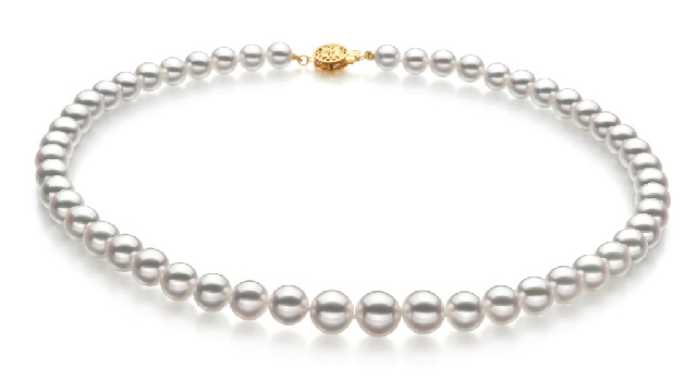 View Halskette aus weißen japanischen Akoya-Perlen collection